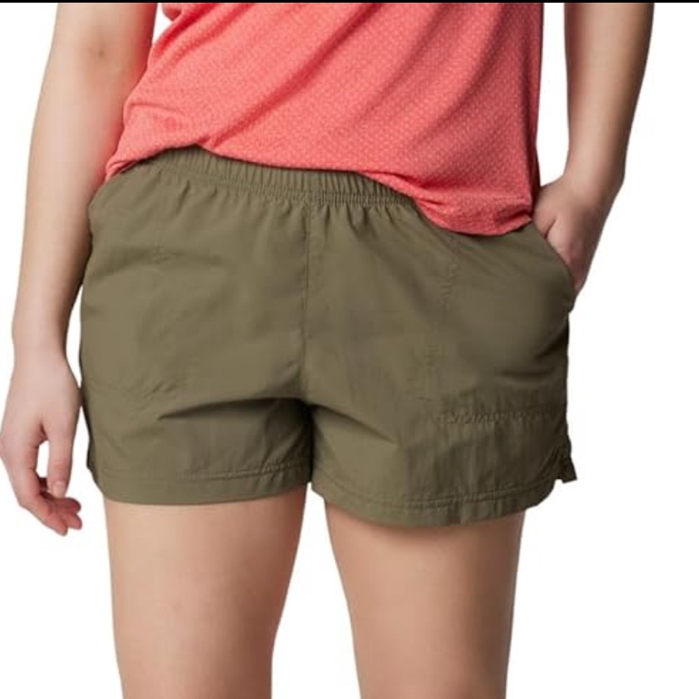 NWT Columbia Women's Sandy River Shorts